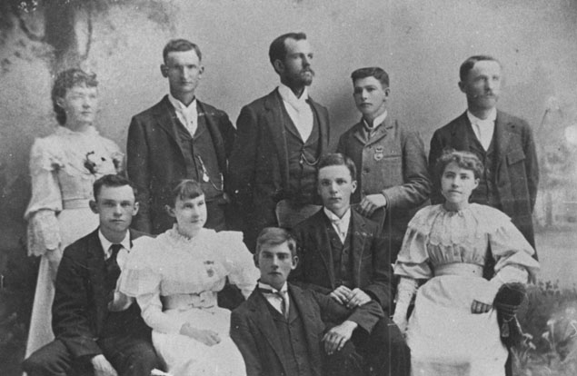 College Club established College Club established