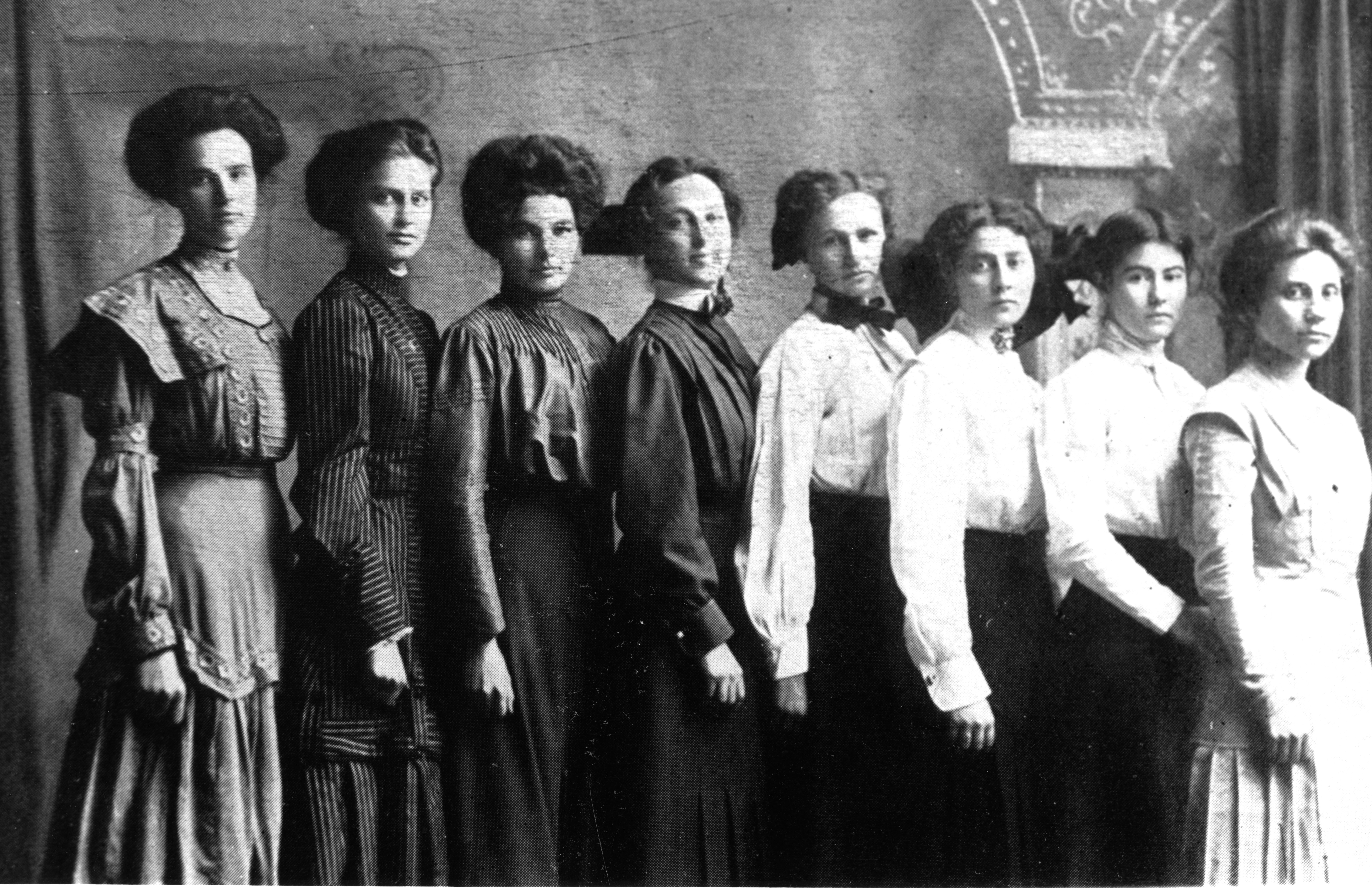 YMCA and YWCA offer student services YMCA and YWCA offer student services