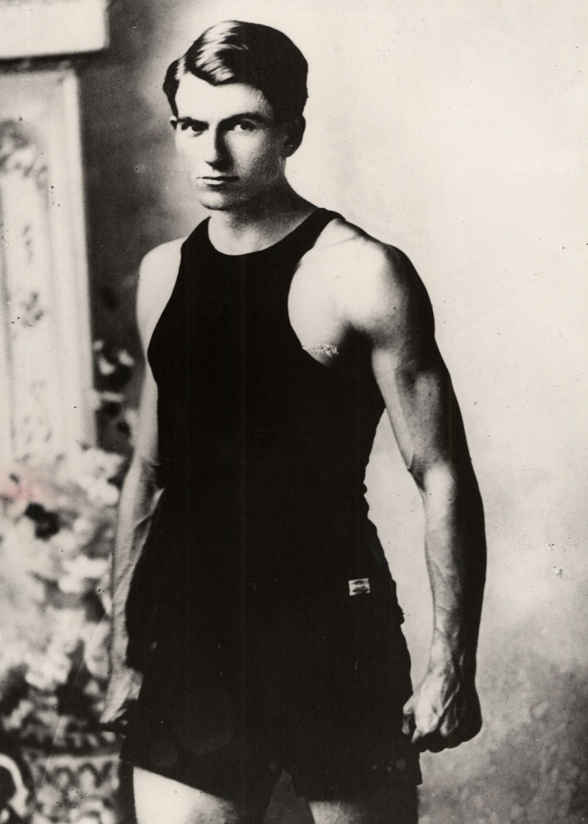 Ed Gallagher starts making a name for himself Ed Gallagher starts making a name for himself