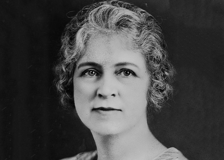 Female dean was longtime leader Female dean was longtime leader