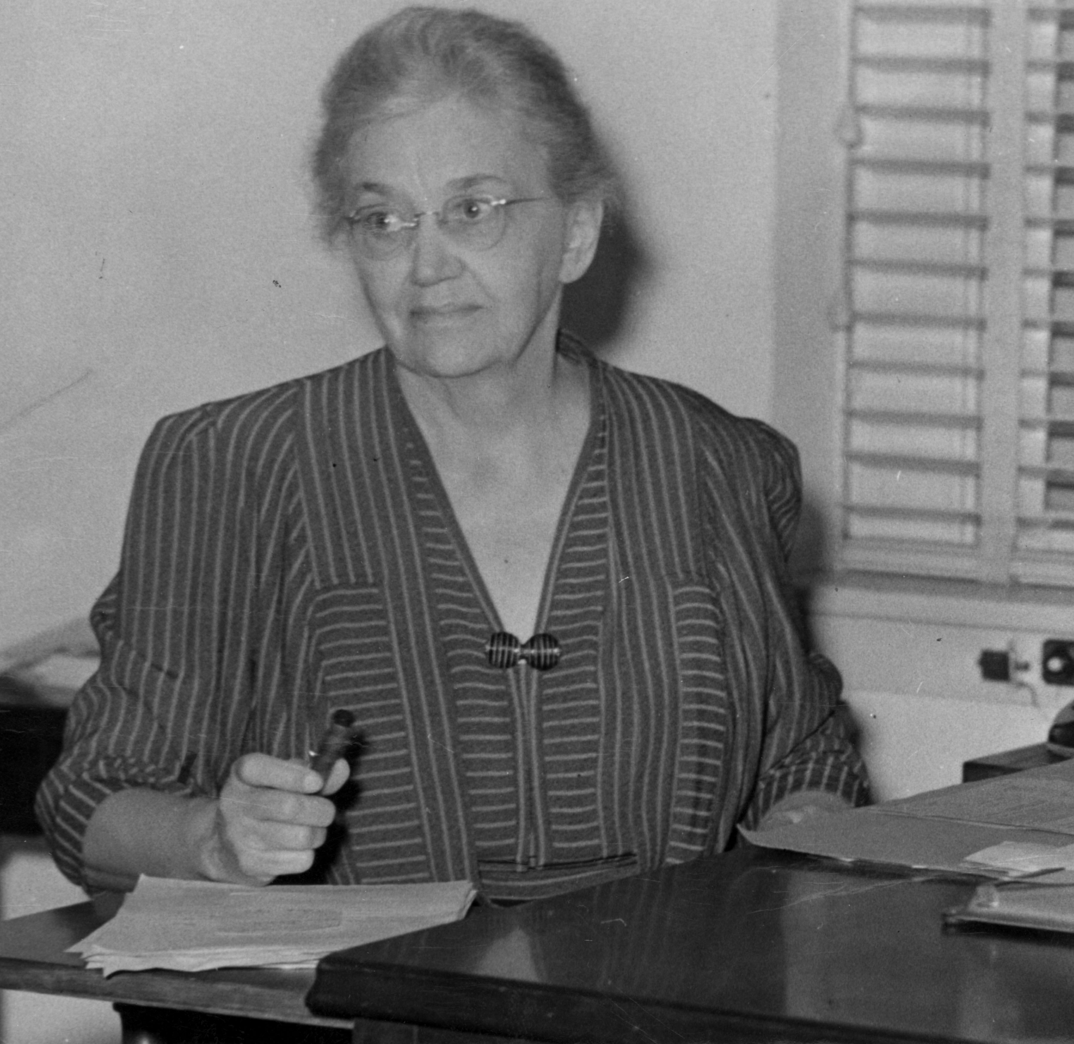 Dean of women admired for achievement