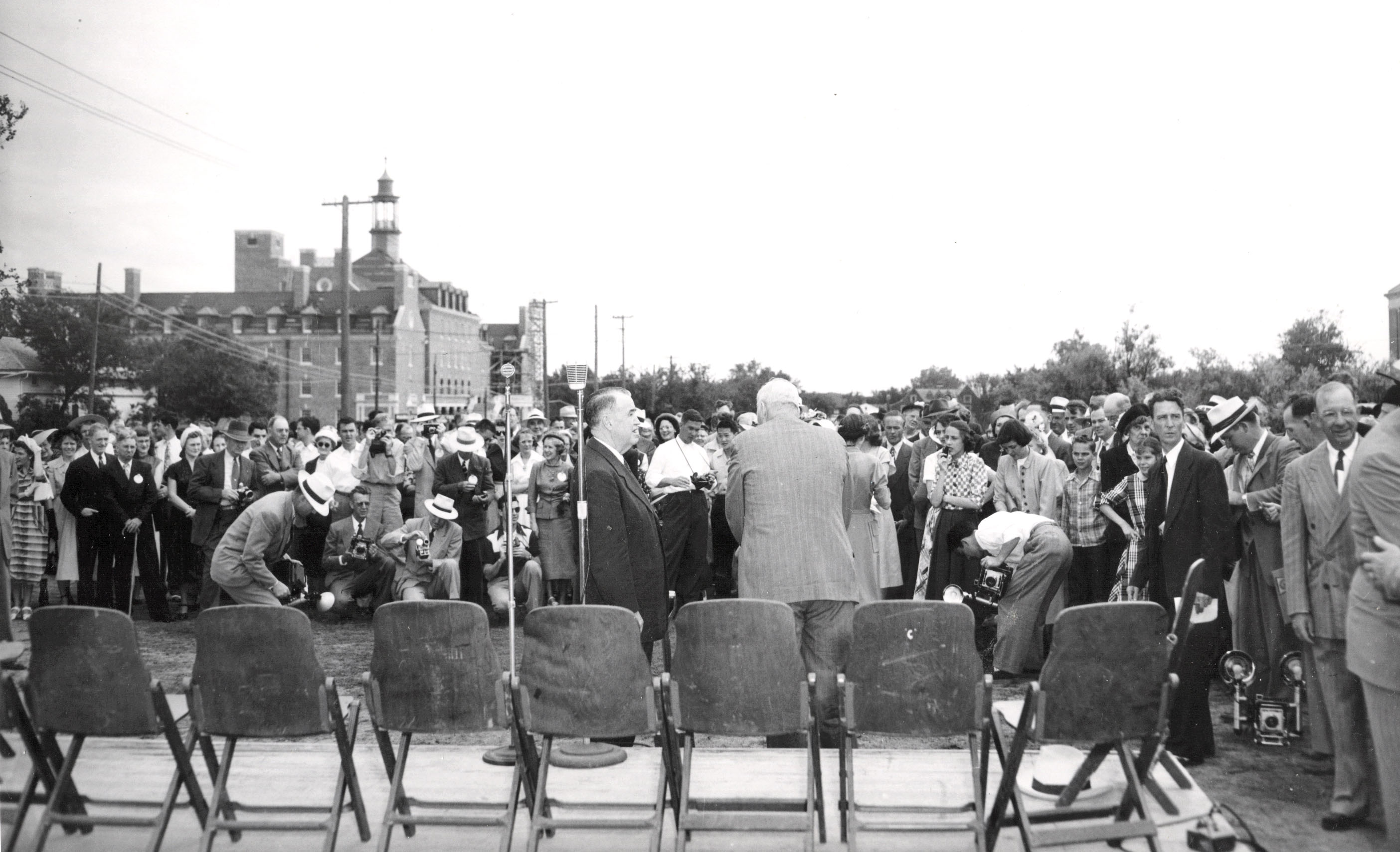 New library opens New library opens