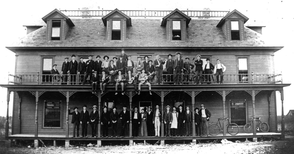 College Boarding Club College Boarding Club