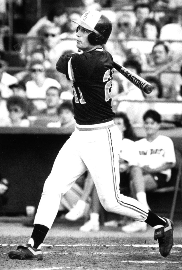 Robin Ventura named All-American Robin Ventura named All-American